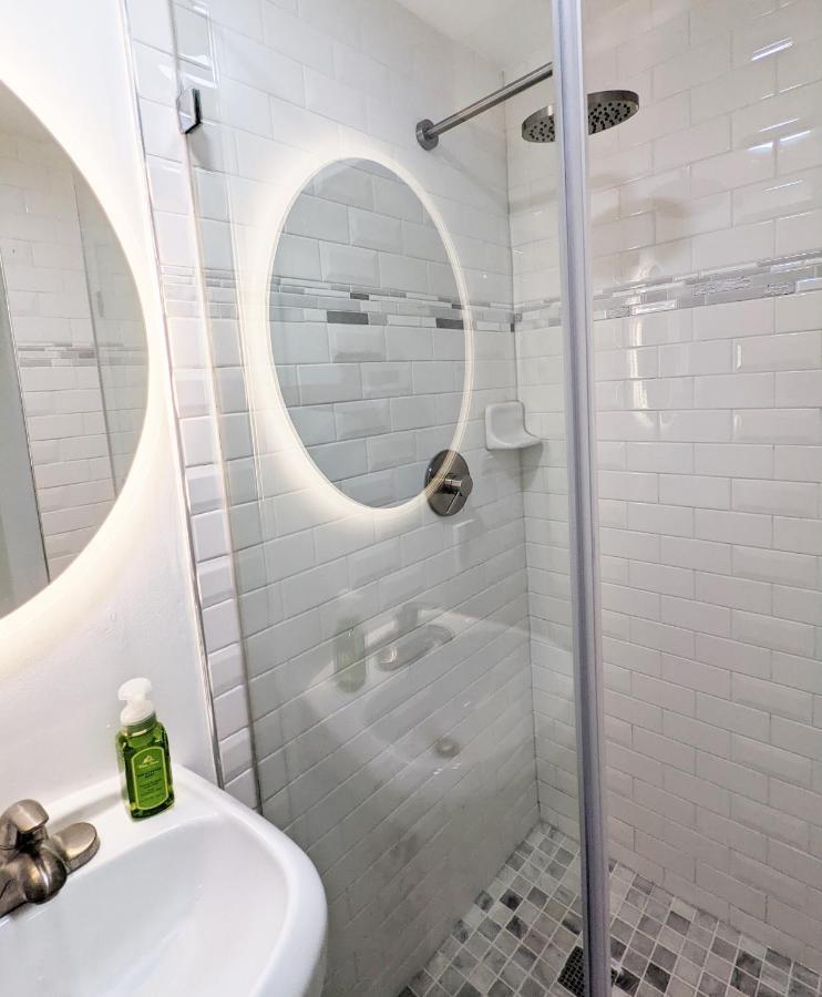 Petworth Perfect 1Br Private Paradise Вашингтон Екстериор снимка